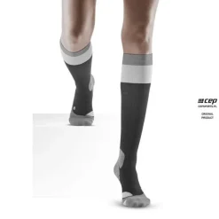 Damskie skarpety kompresyjne trekkingowe CEP z wełną Hiking Light Merino wysokie czarne