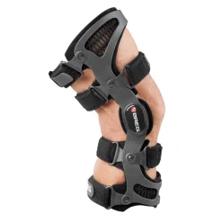Stabilizator na kolano zegarowy z możliwością ograniczenia wyprostu i zgięcia Fusion XT Breg